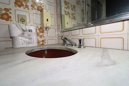 Casa para alugar com 338m², 5 quartos e 4 vagasBanheiro 3 - Torneira