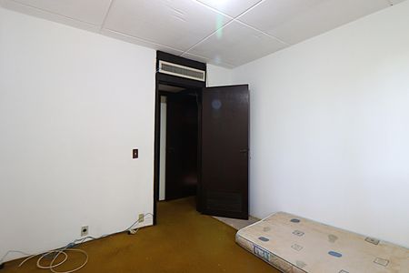 Casa para alugar com 338m², 5 quartos e 4 vagasQuarto 1