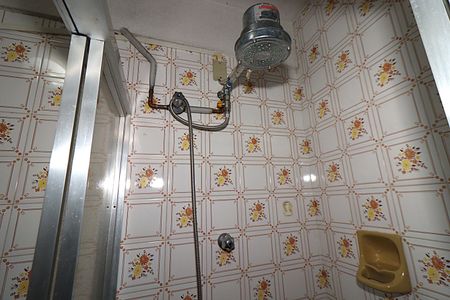 Casa para alugar com 338m², 5 quartos e 4 vagasBanheiro do Zelador