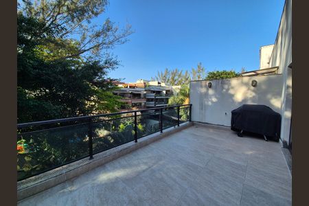 Apartamento à venda com 174m², 3 quartos e 2 vagasVaranda da sala