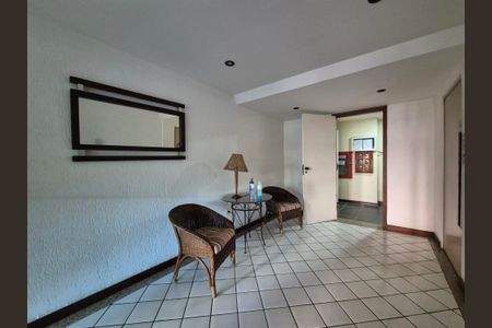 Apartamento à venda com 174m², 3 quartos e 2 vagasHall de entrada