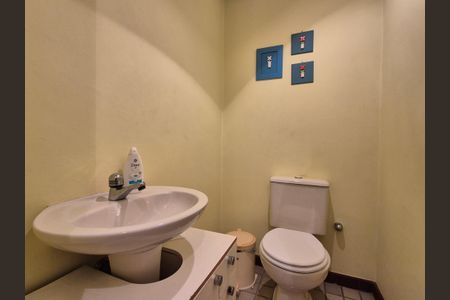 Apartamento à venda com 174m², 3 quartos e 2 vagasLavabo