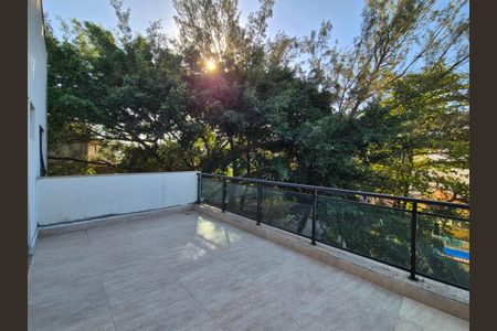 Apartamento à venda com 174m², 3 quartos e 2 vagasVaranda da sala