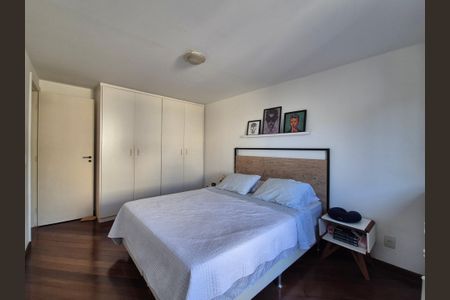 Apartamento à venda com 174m², 3 quartos e 2 vagasSuíte