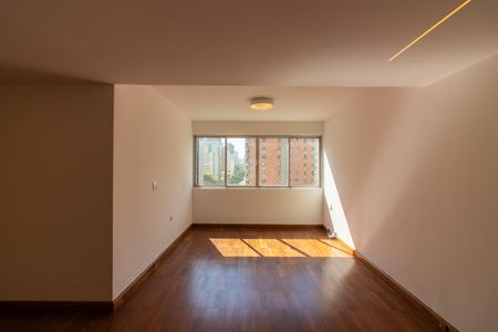 Apartamento para alugar com 90m², 2 quartos e 1 vagaSala