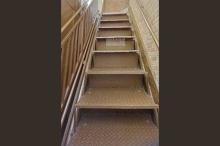 Casa à venda com 200m², 2 quartos e 1 vaga