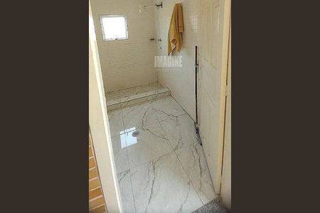 Casa à venda com 200m², 2 quartos e 1 vaga