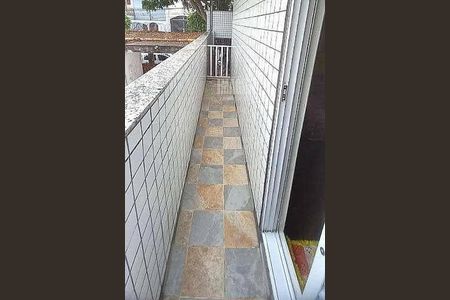 Casa à venda com 200m², 2 quartos e 1 vaga