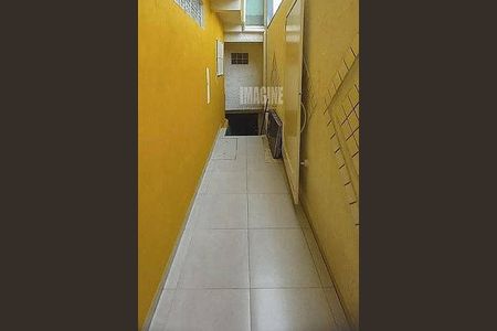 Casa à venda com 200m², 2 quartos e 1 vaga