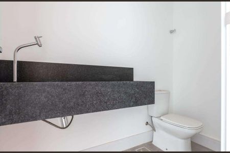 Casa à venda com 4 quartos, 418m² em Santo Amaro, São Paulo