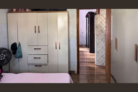 Casa à venda com 90m², 2 quartos e 2 vagasQuarto 1