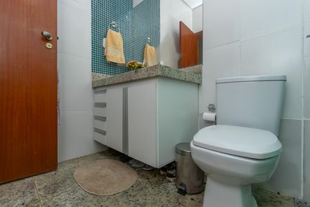 Casa à venda com 360m², 3 quartos e 5 vagasBanheiro Social