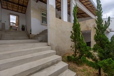 Casa à venda com 360m², 3 quartos e 5 vagasHall de entrada