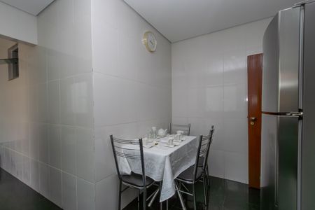 Casa à venda com 360m², 3 quartos e 5 vagasCozinha