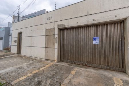 Casa à venda com 360m², 3 quartos e 5 vagasFachada