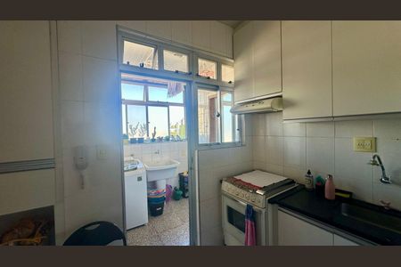 Apartamento à venda com 72m², 2 quartos e 1 vaga Apartamento à venda com 72m², 2 quartos e 1 vagaCozinha