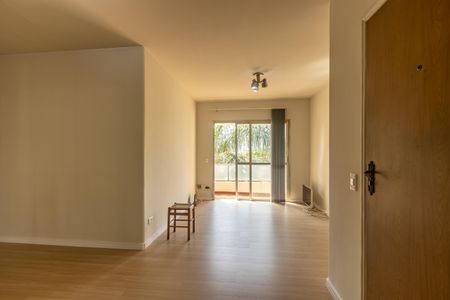 Sala de apartamento para alugar com 3 quartos, 95m² em Itaim Bibi, São Paulo