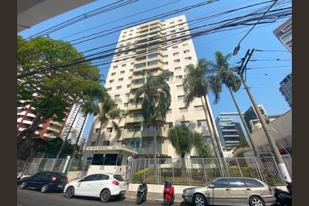 Apartamento para alugar com 95m², 3 quartos e 1 vaga Apartamento para alugar com 95m², 3 quartos e 1 vagaFachada