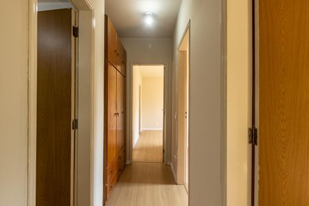 Apartamento para alugar com 95m², 3 quartos e 1 vaga Apartamento para alugar com 95m², 3 quartos e 1 vagaCorredor