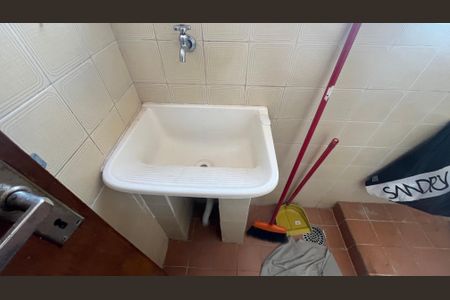 Apartamento à venda com 80m², 2 quartos e 1 vaga Apartamento à venda com 80m², 2 quartos e 1 vagaÁrea de Serviço