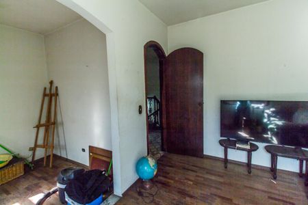 Casa de condomínio à venda com 385m², 4 quartos e 1 vagaSala 2