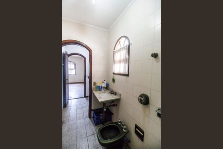 Casa de condomínio à venda com 385m², 4 quartos e 1 vagaBanheiro Social