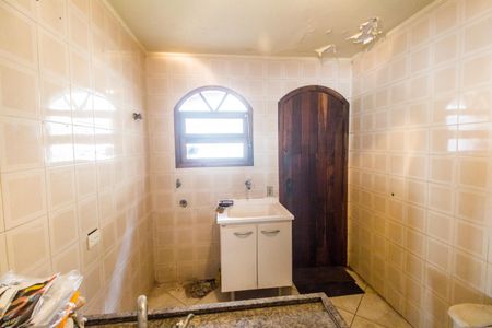 Casa de condomínio à venda com 385m², 4 quartos e 1 vagaÁrea de Serviço