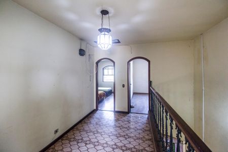 Casa de condomínio à venda com 385m², 4 quartos e 1 vagaCorredor