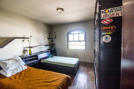 Casa de condomínio à venda com 385m², 4 quartos e 1 vagaSuíte 1