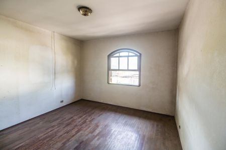 Casa de condomínio à venda com 385m², 4 quartos e 1 vagaSuíte 2