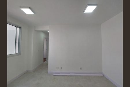 Sala de apartamento para alugar com 2 quartos, 39m² em Socorro, São Paulo