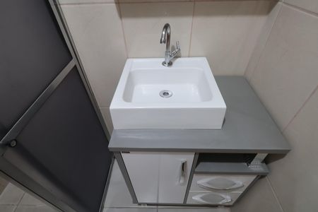 Apartamento para alugar com 120m², 2 quartos e sem vagaBanheiro
