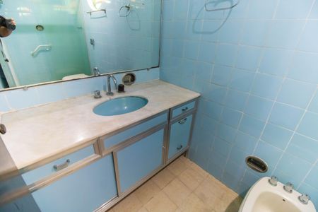 Casa à venda com 190m², 4 quartos e 5 vagas Casa à venda com 190m², 4 quartos e 5 vagasBanheiro da Suíte