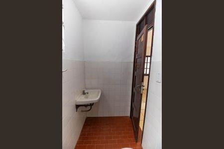 Casa à venda com 190m², 4 quartos e 5 vagas Casa à venda com 190m², 4 quartos e 5 vagasBanheiro da Suíte 2