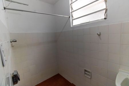 Casa à venda com 190m², 4 quartos e 5 vagas Casa à venda com 190m², 4 quartos e 5 vagasBanheiro da Suíte 2