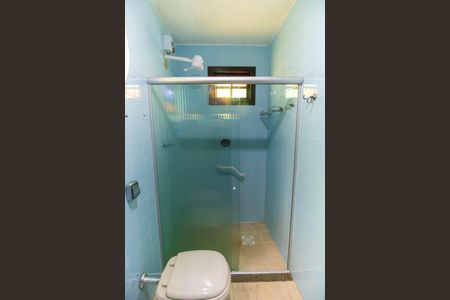 Casa à venda com 190m², 4 quartos e 5 vagas Casa à venda com 190m², 4 quartos e 5 vagasBanheiro da Suíte