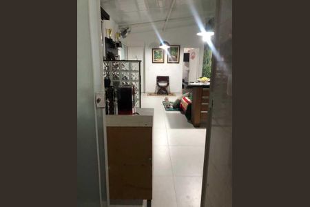 Apartamento à venda com 75m², 3 quartos e sem vaga