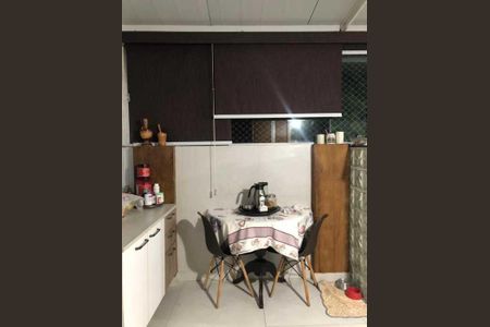 Apartamento à venda com 75m², 3 quartos e sem vaga