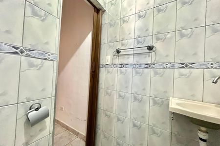Casa à venda com 100m², 4 quartos e 1 vaga Casa à venda com 100m², 4 quartos e 1 vagaEdícula