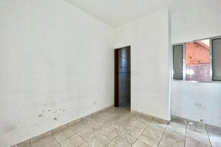 Casa à venda com 100m², 4 quartos e 1 vaga Casa à venda com 100m², 4 quartos e 1 vagaEdícula