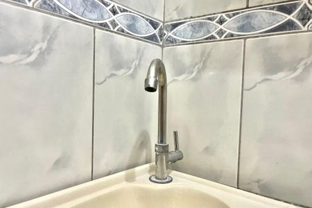 Casa à venda com 100m², 4 quartos e 1 vaga Casa à venda com 100m², 4 quartos e 1 vagaEdícula