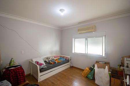 Casa para alugar com 550m², 4 quartos e 8 vagasSuíte 2