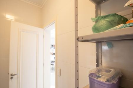 Casa para alugar com 550m², 4 quartos e 8 vagasDespensa