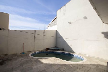 Casa para alugar com 550m², 4 quartos e 8 vagasÁrea Externa