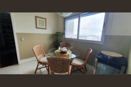 Apartamento à venda com 4 quartos, 190m² em Vila Morse, São Paulo