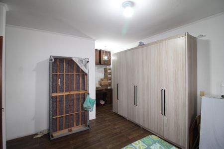 Casa à venda com 316m², 6 quartos e 2 vagasQuarto 1