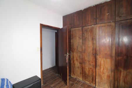 Casa à venda com 316m², 6 quartos e 2 vagasQuarto 3