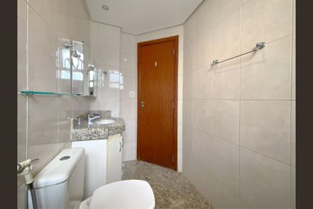 Apartamento à venda com 116m², 3 quartos e 2 vagas Apartamento à venda com 116m², 3 quartos e 2 vagasBanheiro da Suíte