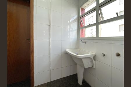 Apartamento à venda com 116m², 3 quartos e 2 vagas Apartamento à venda com 116m², 3 quartos e 2 vagasÁrea de Serviço