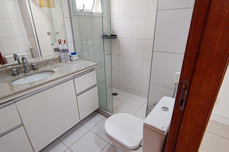 Apartamento à venda com 256m², 3 quartos e 2 vagasCobertura -  Banheiro